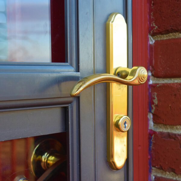 storm door