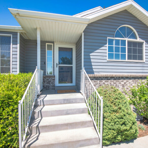 storm door