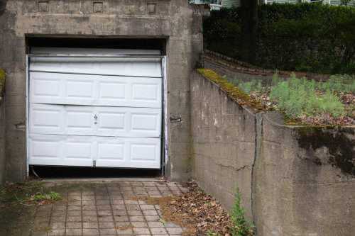 broken garage door